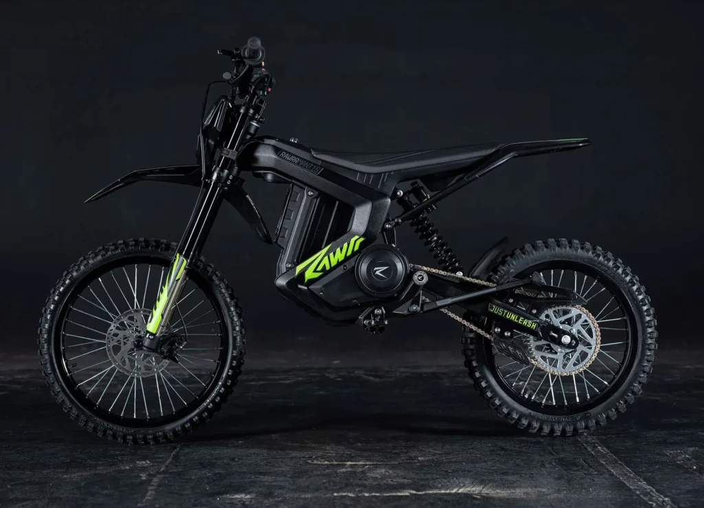 Rawrr Mantis black with green